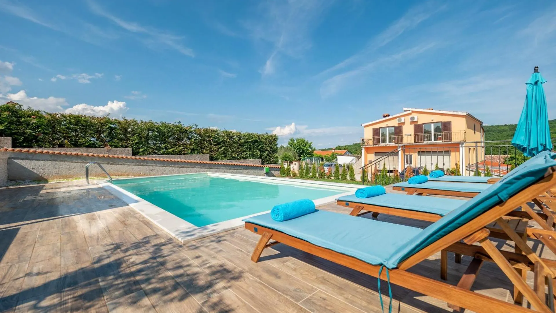Villa Krasna Kuca For 5 People Near Labin - Rabac With Private Heated Pool Stalije