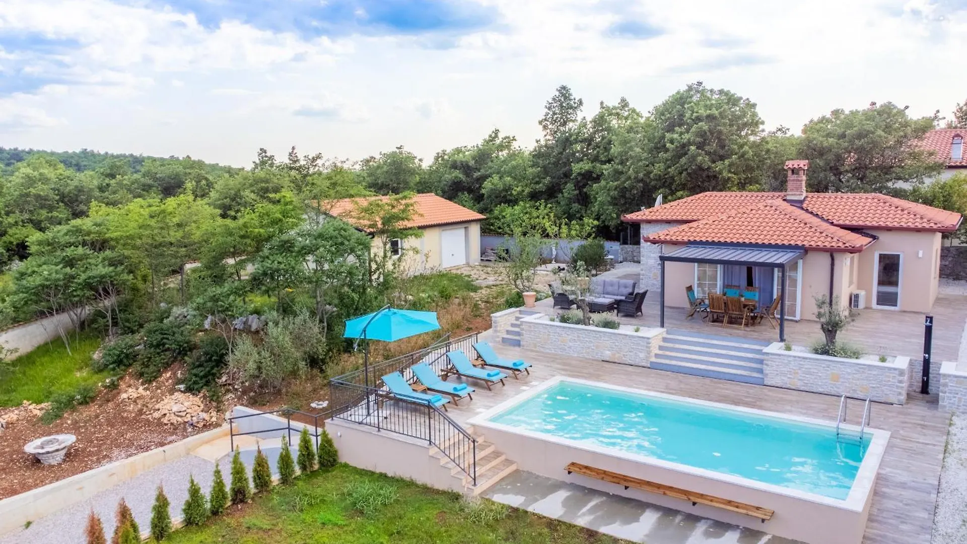 Villa Krasna Kuca For 5 People Near Labin - Rabac With Private Heated Pool Stalije