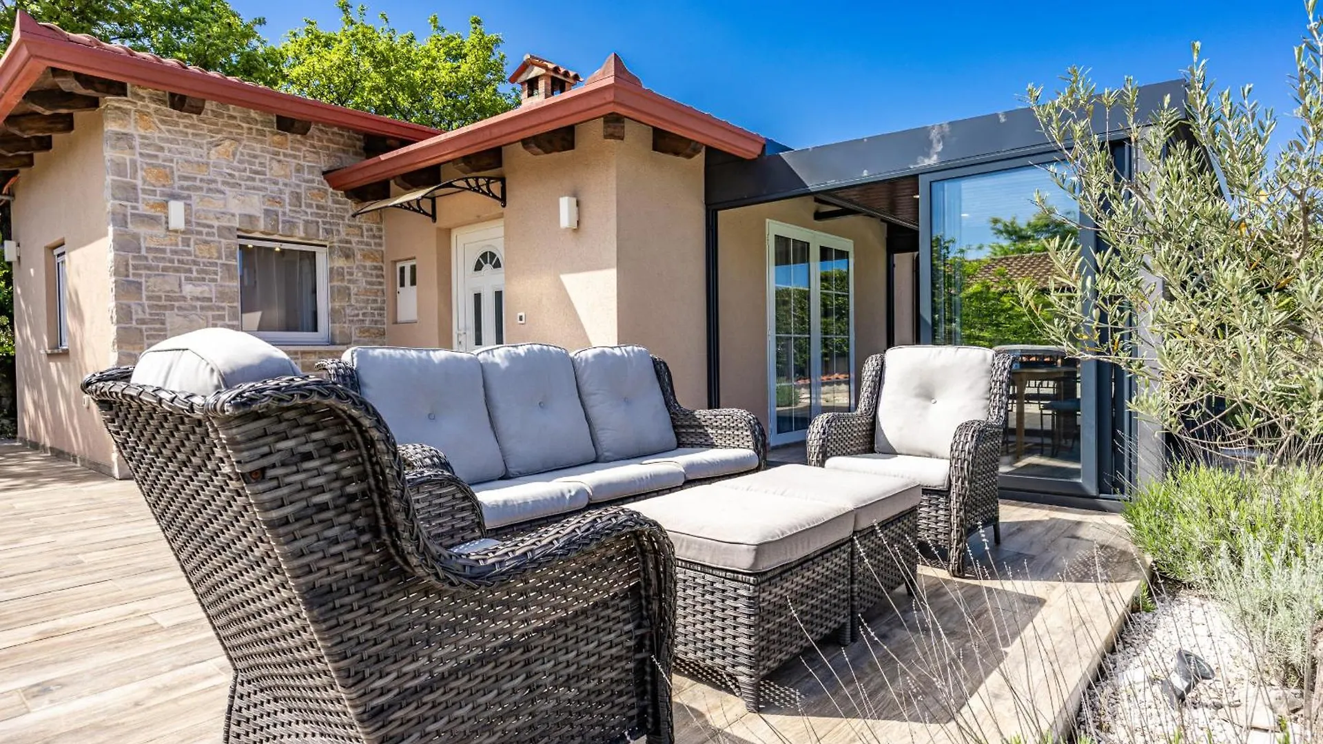 Villa Krasna Kuca For 5 People Near Labin - Rabac With Private Heated Pool Stalije