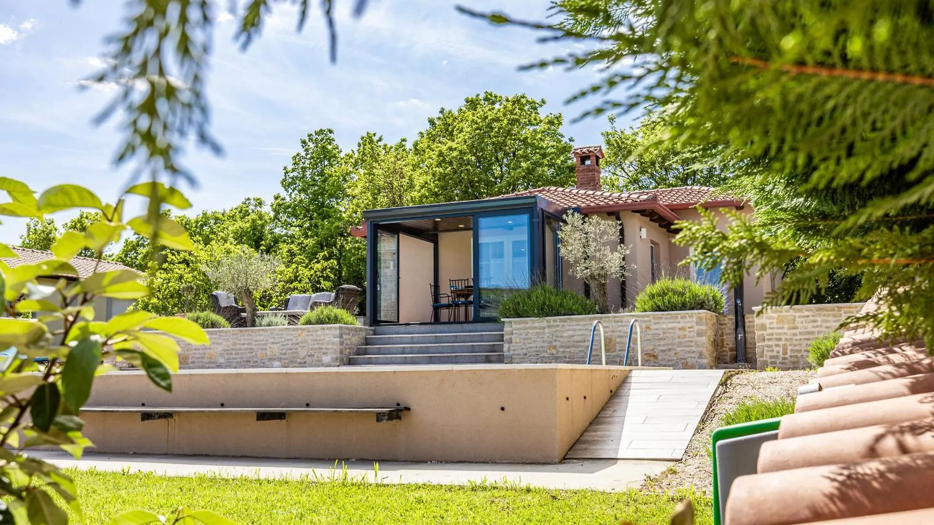 Villa Krasna Kuca For 5 People Near Labin - Rabac With Private Heated Pool Stalije